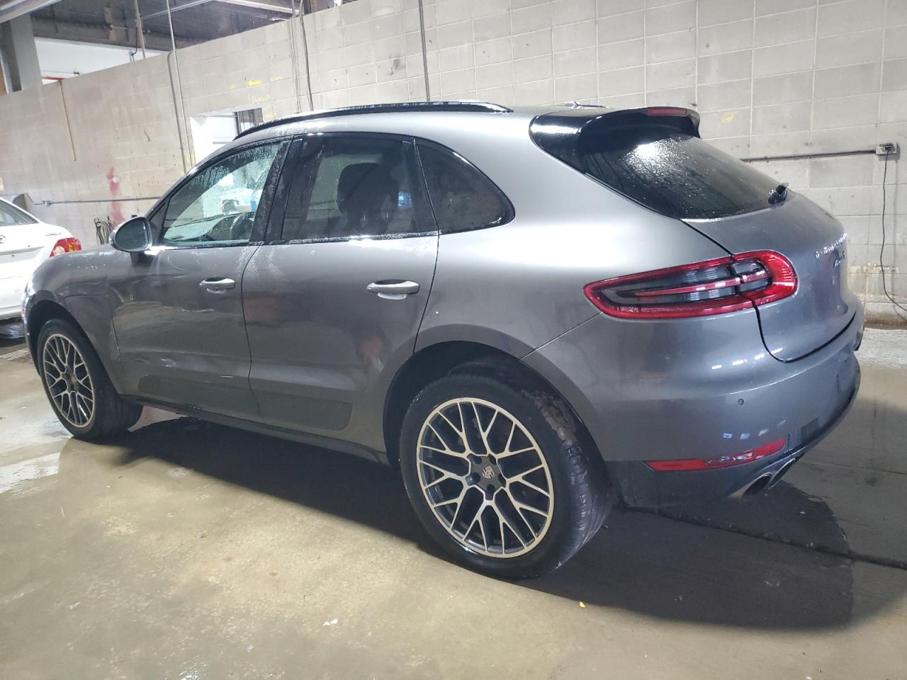 PORSCHE MACAN S
