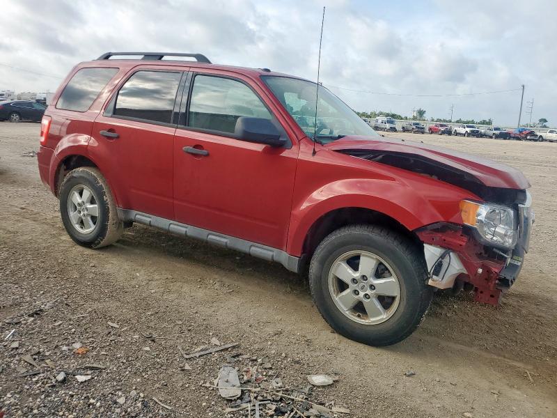 Vin: 1fmcu0d75akd08145, lot: 59328835, ford escape xlt 20104