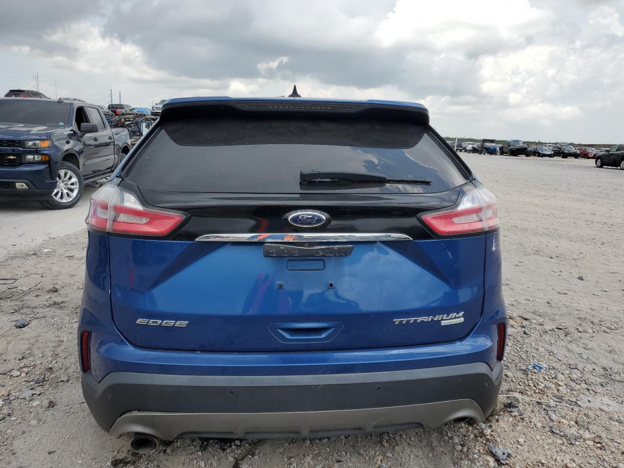 FORD EDGE TITANIUM
