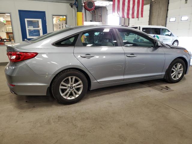 2015 HYUNDAI SONATA SE 5NPE24AF1FH209401