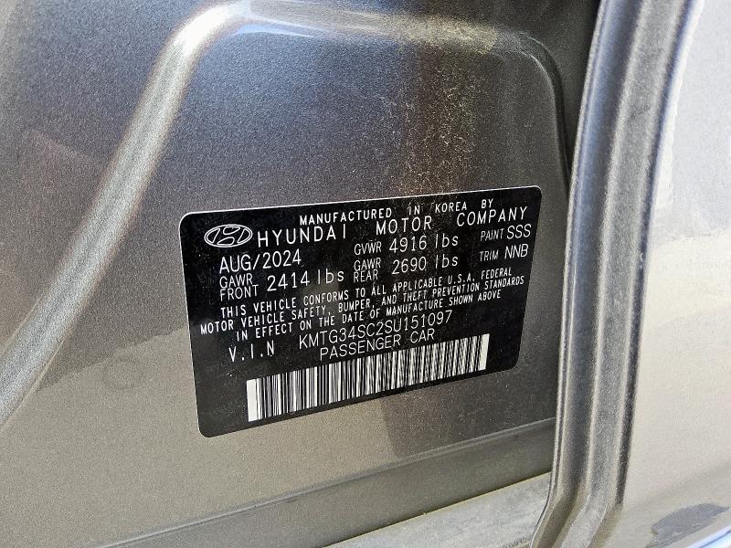 2025 GENESIS G70 BASE KMTG34SC2SU151097