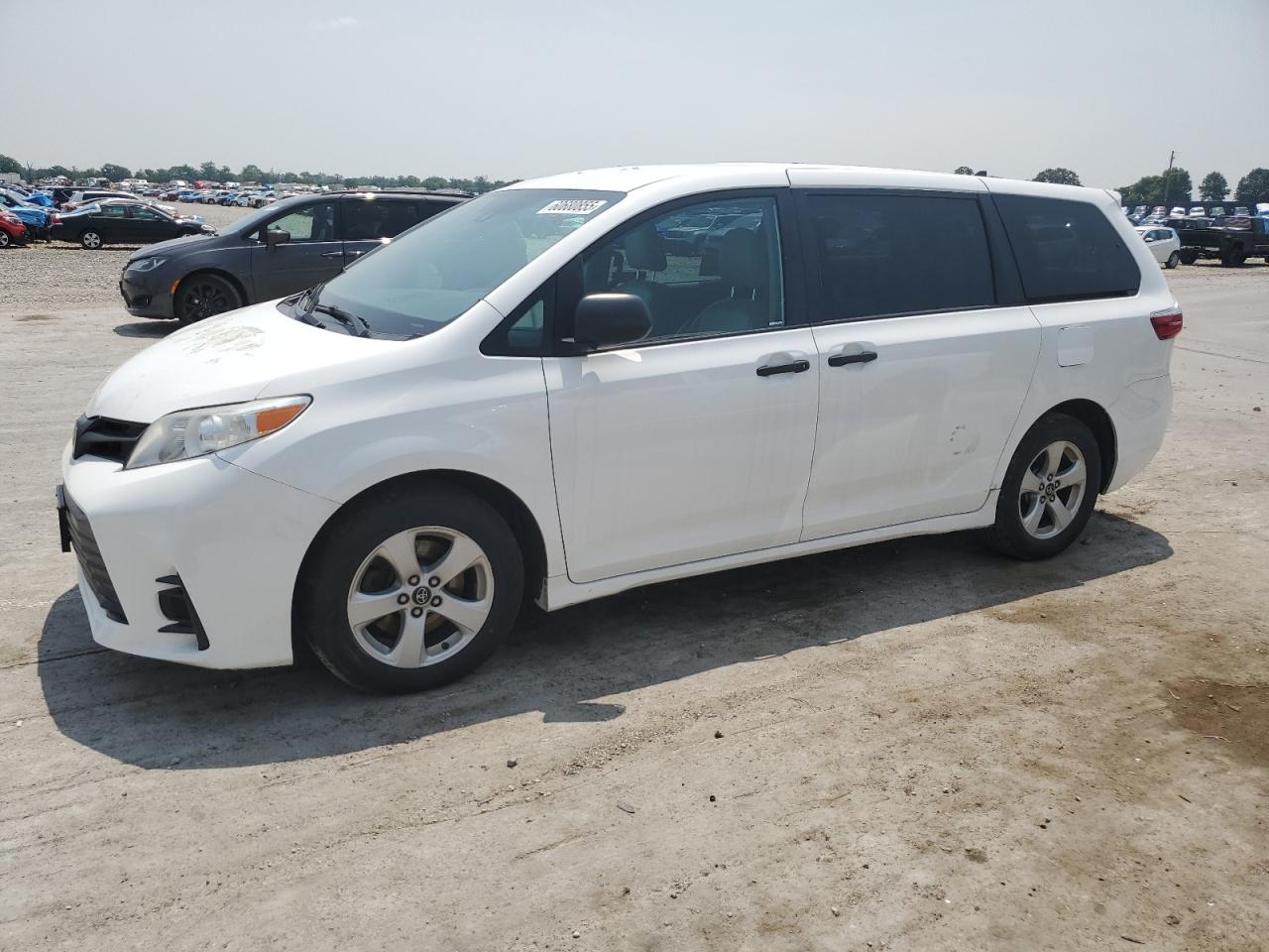 TOYOTA SIENNA L