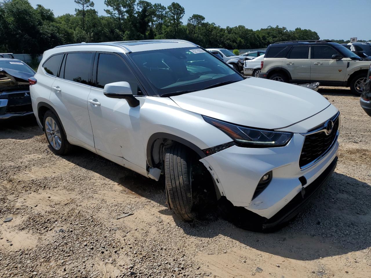 TOYOTA HIGHLANDER LIMITED