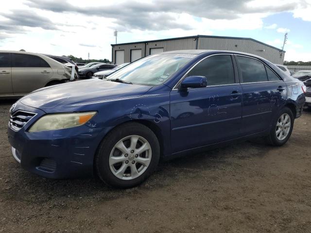 TOYOTA CAMRY BASE
