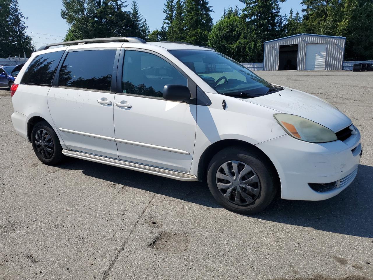 Lot #3290545769 2004 TOYOTA SIENNA CE