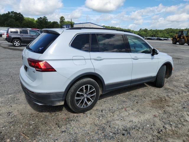 Vin: 3vv3b7ax8jm200233, lot: 61207245, volkswagen tiguan se 20183