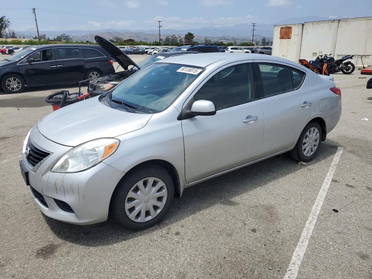 NISSAN VERSA S