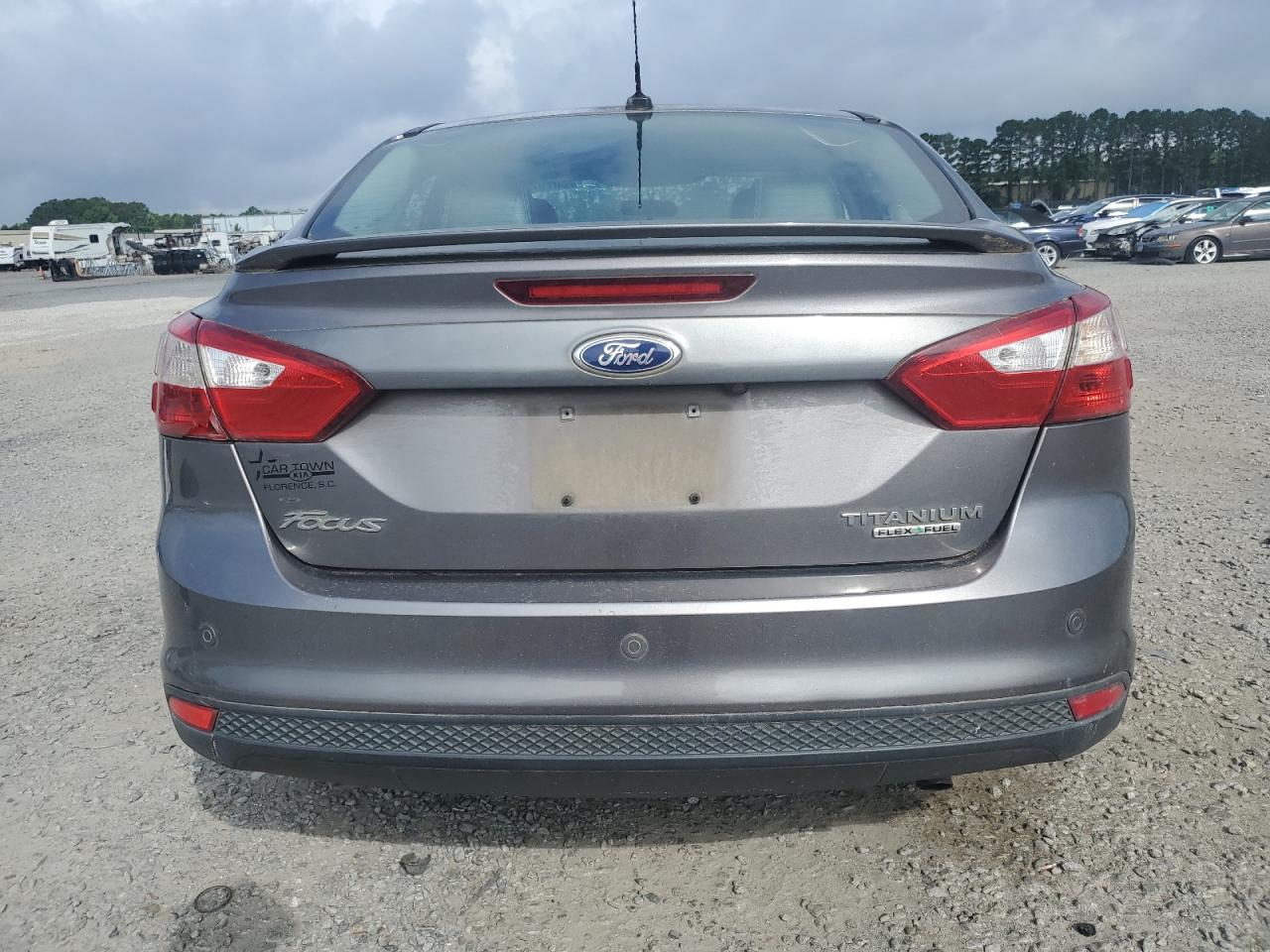 FORD FOCUS TITANIUM