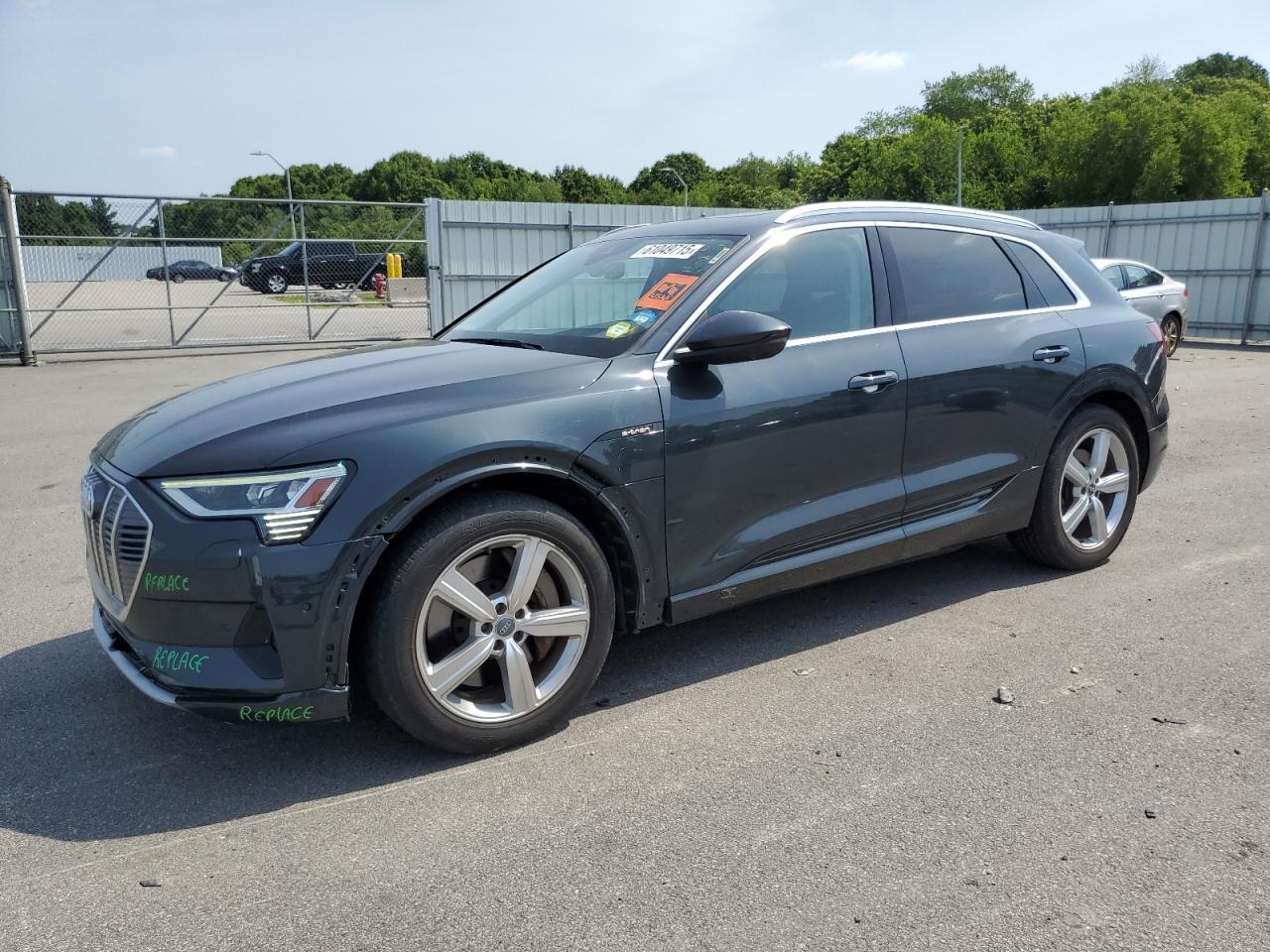 AUDI E-TRON PRESTIGE