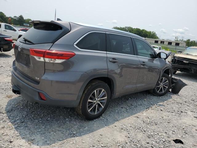 Vin: 5tdkzrfh9js545175, lot: 59377945, toyota highlander se 20183