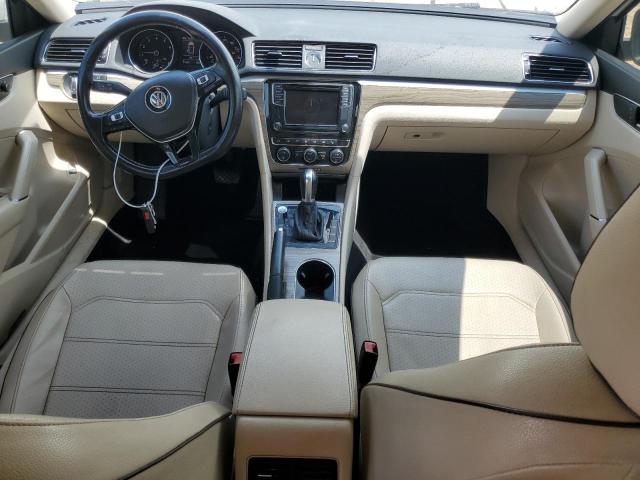 2017 VOLKSWAGEN PASSAT SE 1VWBT7A38HC051755