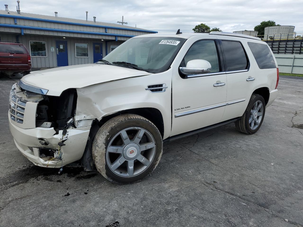 Lot #3208656311 2010 CADILLAC ESCALADE P