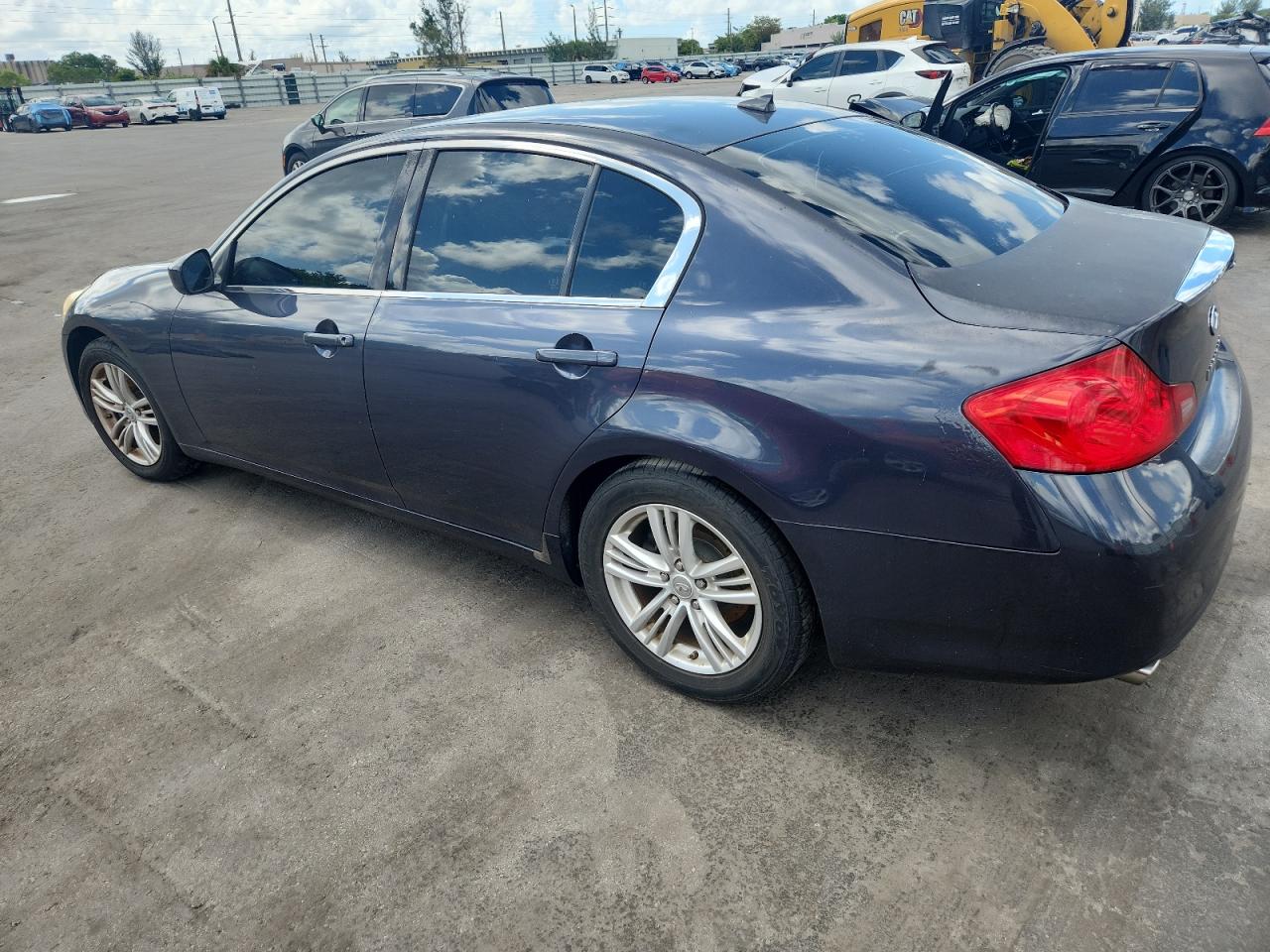 INFINITI G25 BASE