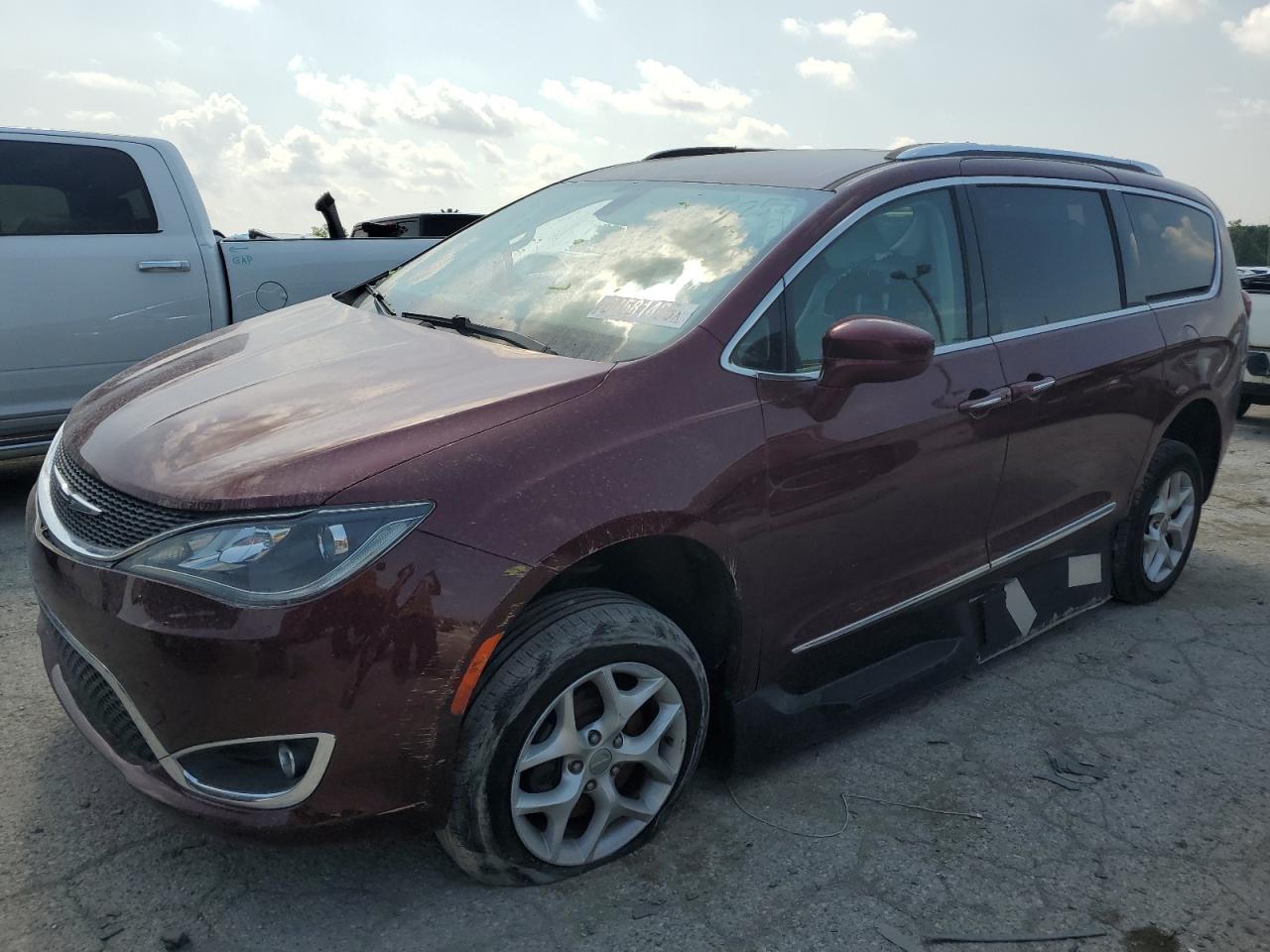 CHRYSLER PACIFICA TOURING L