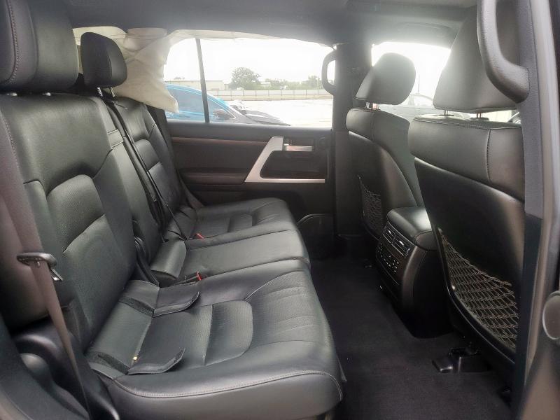 2021 TOYOTA LAND CRUIS JTMCY7AJ7M4104909