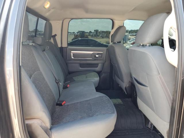 2016 RAM 1500 SLT 3C6RR6LT9GG288457
