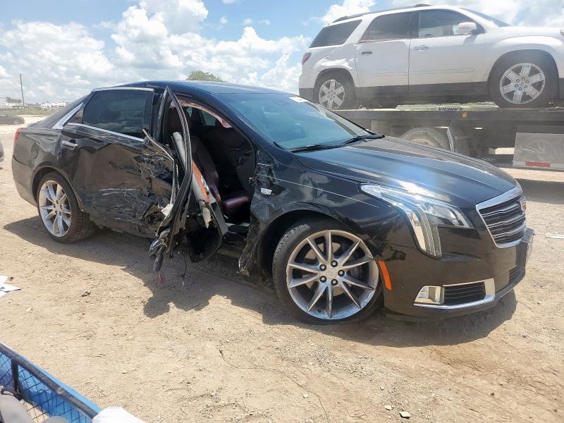 2018 CADILLAC XTS PREMIU 2G61P5S31J9170026