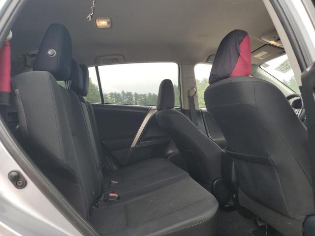 2018 TOYOTA RAV4 LE - JTMBFREV8JJ207697
