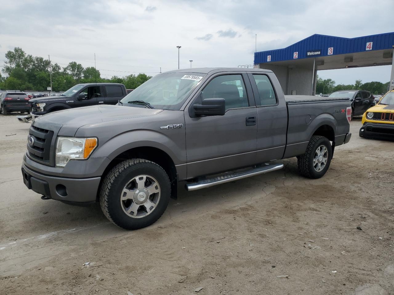 FORD F-150 SUPER CAB