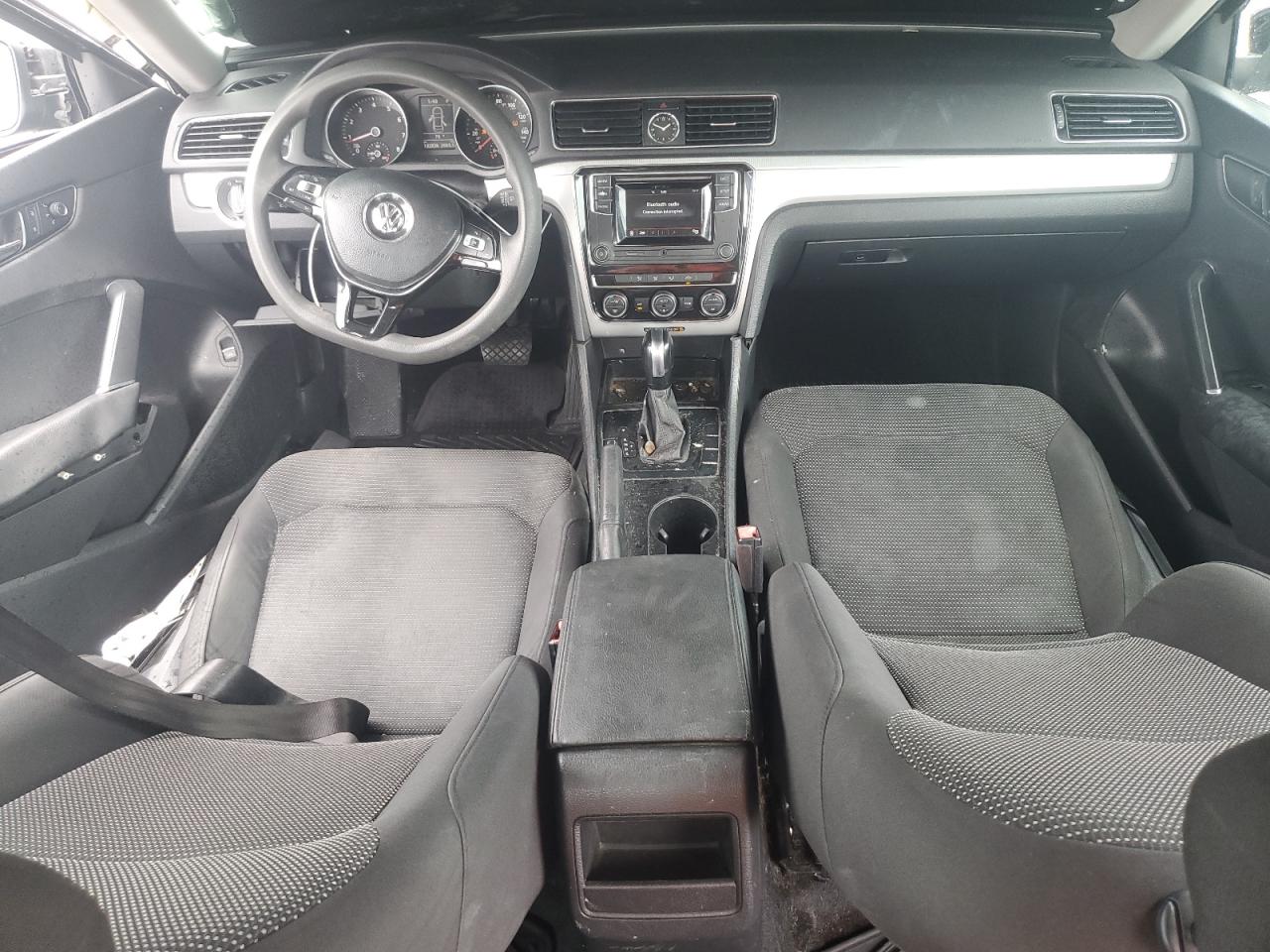 Volkswagen Passat s 2016
