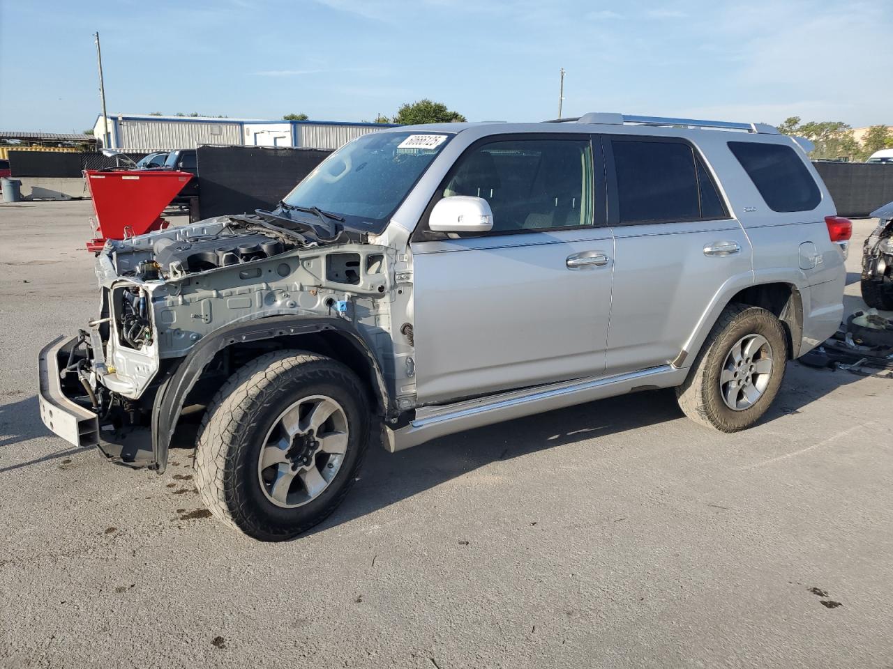 TOYOTA 4RUNNER SR5