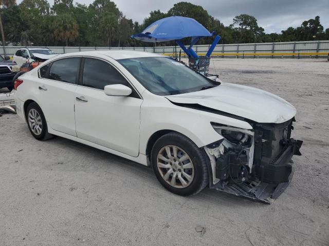 Vin: 1n4al3ap2hn330686, lot: 62139415, nissan altima 2.5 20174