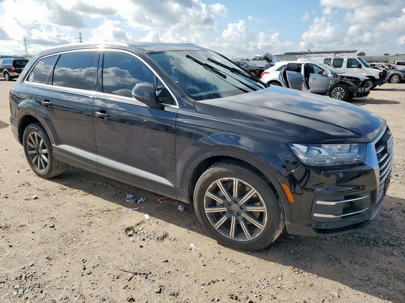 2017 AUDI Q7 PREMIUM WA1LAAF77HD028851