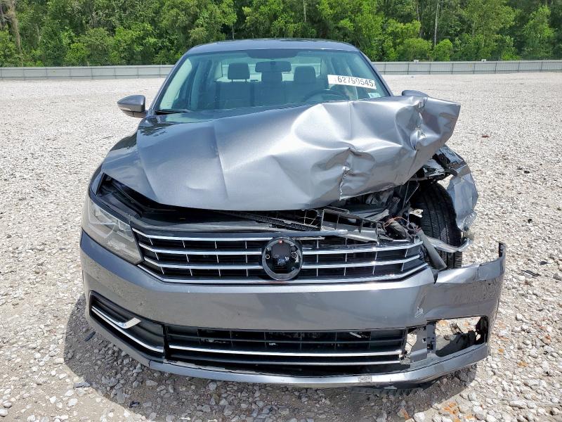 2017 VOLKSWAGEN PASSAT SE - 1VWBT7A30HC050230