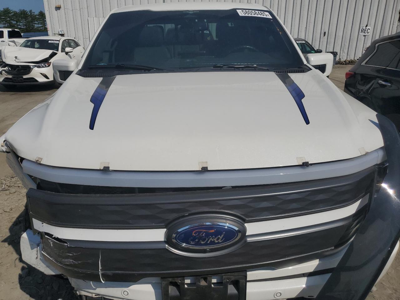 FORD F-150 LIGHTNING PRO