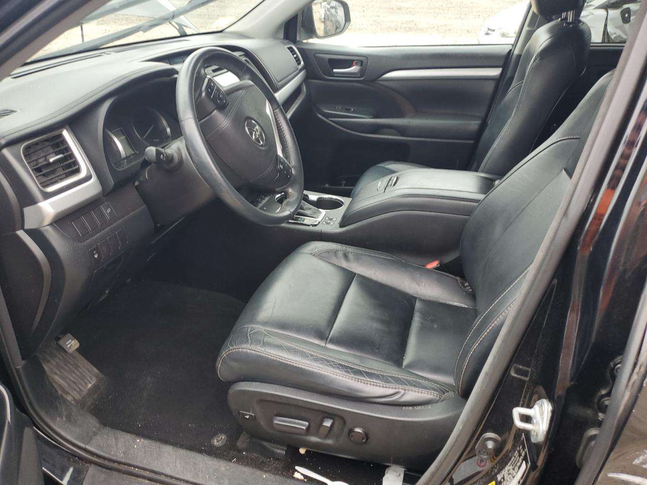 Toyota Highlander 2016