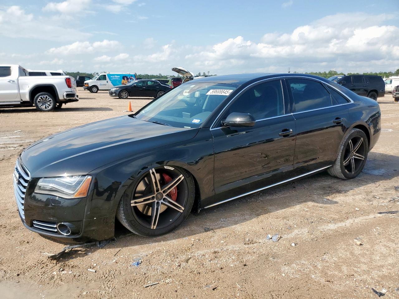 AUDI A8 QUATTRO