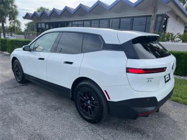 Vin: wb523cf08scs84595, lot: 59615305, bmw ix xdrive5 xdrive50 20253