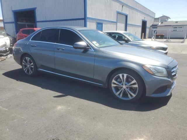 Vin: 55swf4jb0hu185193, lot: 61036025, mercedes-benz c-class 300 20174
