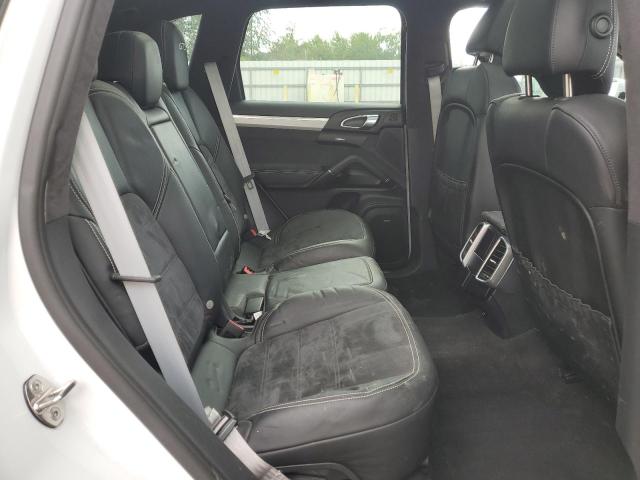 2016 PORSCHE CAYENNE GT WP1AD2A25GLA71917