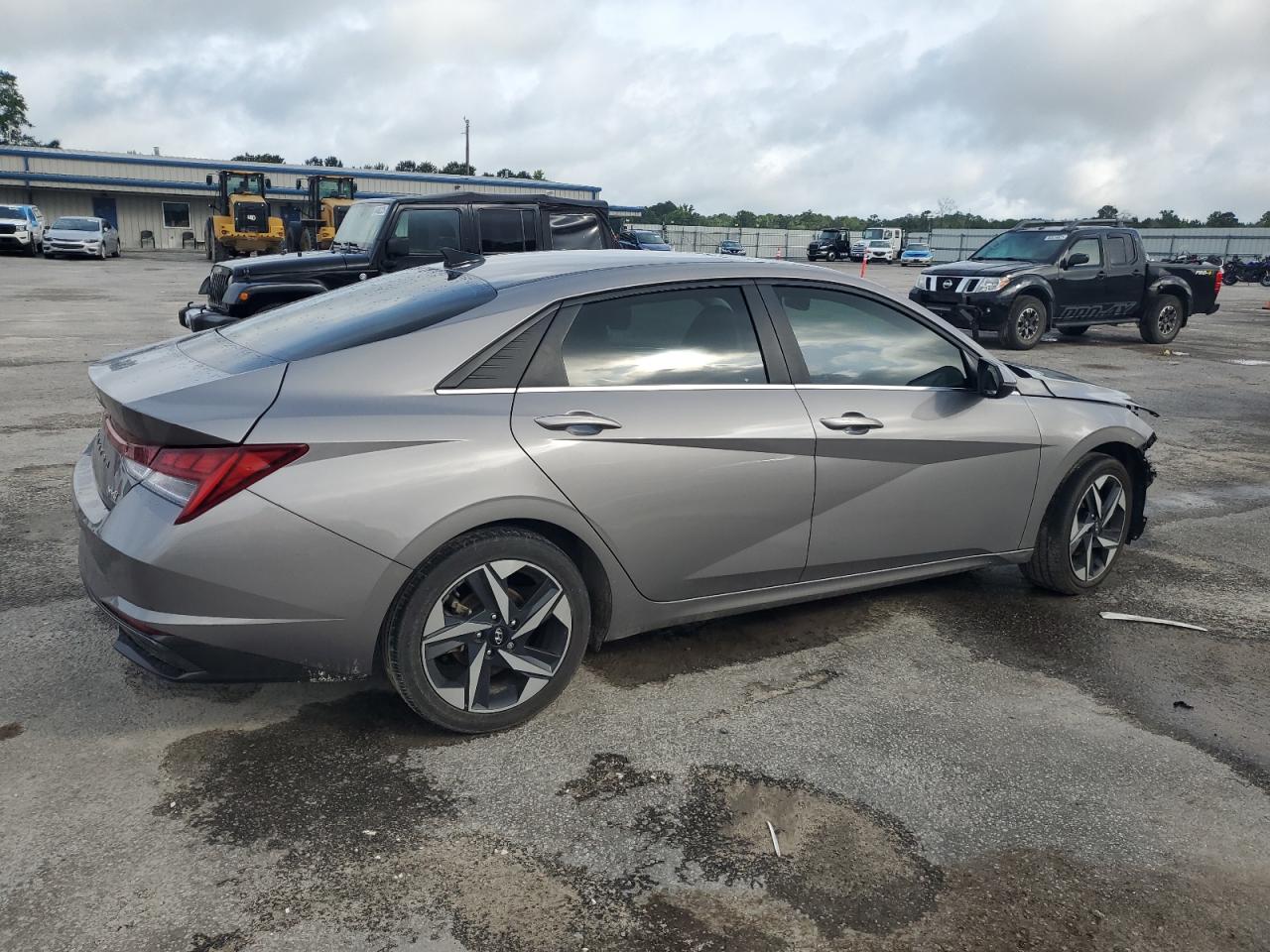 HYUNDAI ELANTRA LIMITED