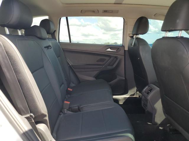 2018 VOLKSWAGEN TIGUAN SE - 3VV2B7AX6JM115063