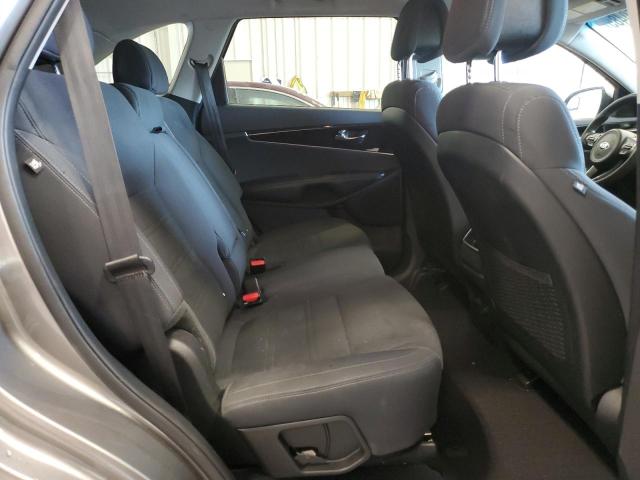 2017 KIA SORENTO LX 5XYPGDA56HG218185