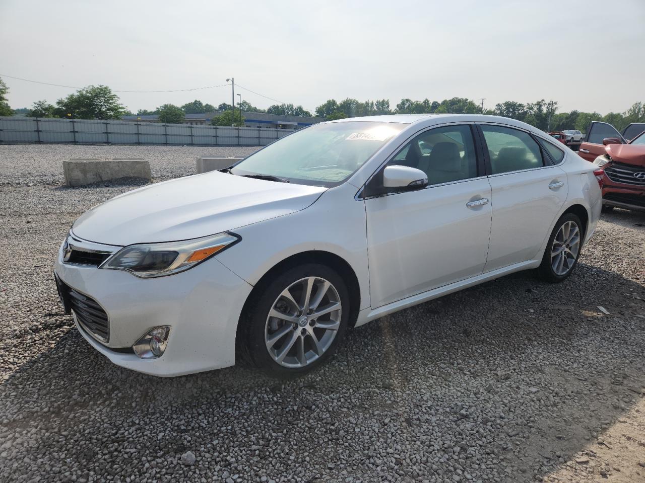 TOYOTA AVALON XLE