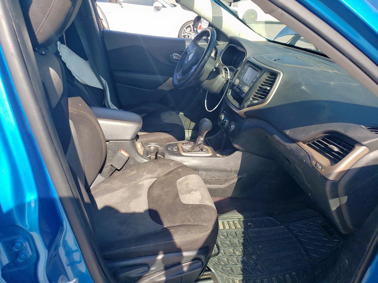 JEEP GRAND CHEROKEE SPORT