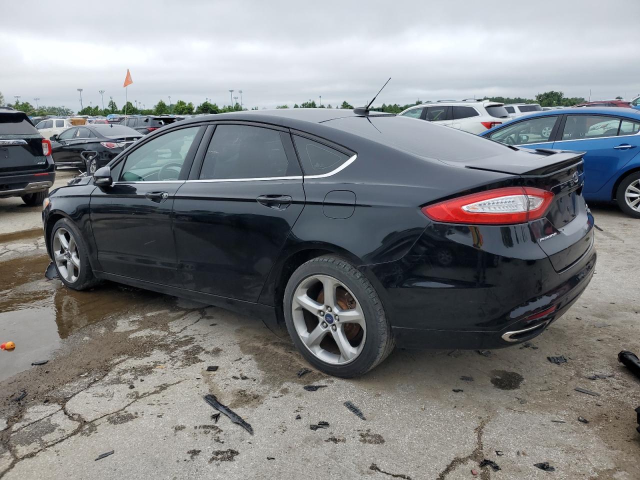 FORD FUSION SE
