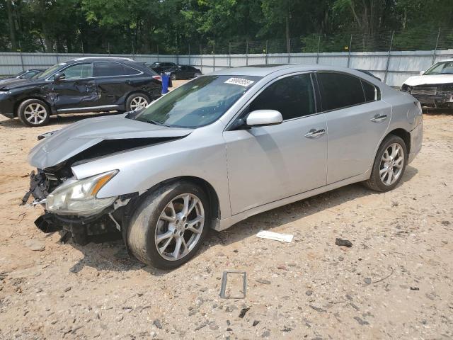 NISSAN MAXIMA S