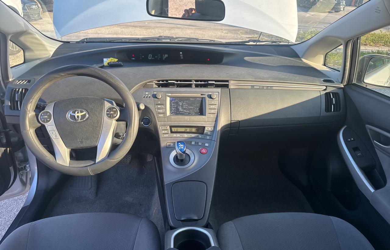 Toyota Prius 2014
