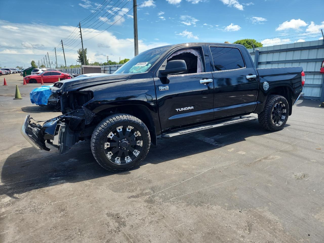 TOYOTA TUNDRA CREWMAX SR5
