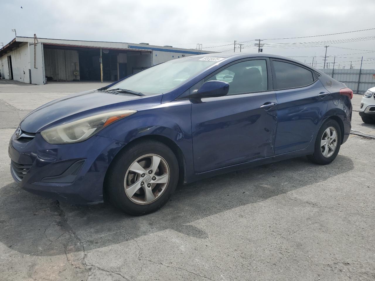 HYUNDAI ELANTRA SE