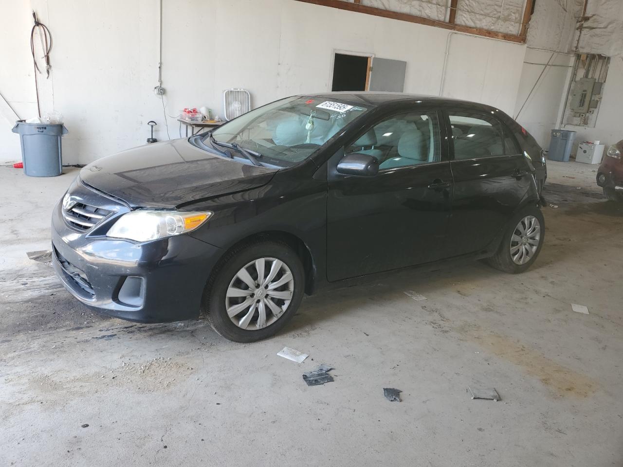 TOYOTA COROLLA BASE