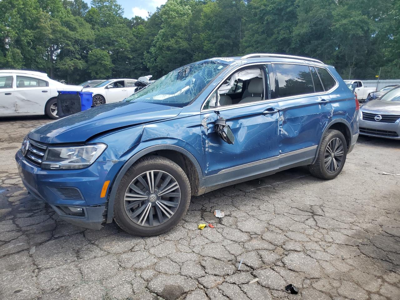 VOLKSWAGEN TIGUAN SE