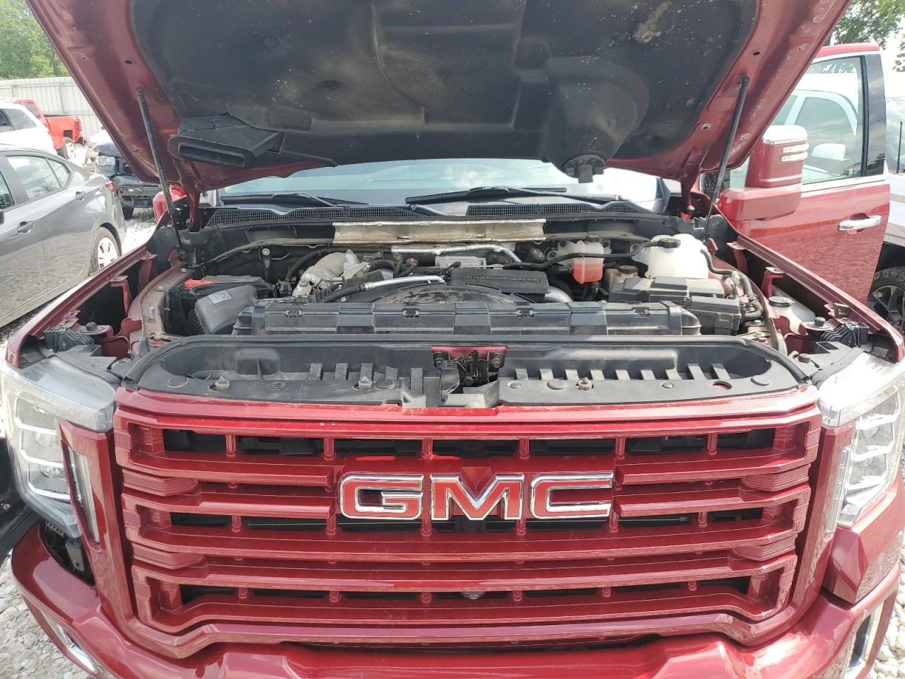 GMC SIERRA K2500 DENALI