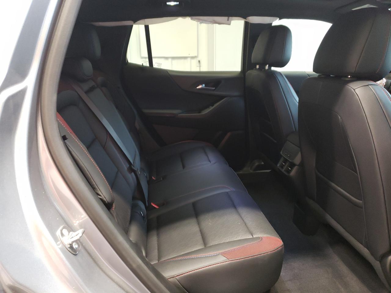 CHEVROLET EQUINOX RS