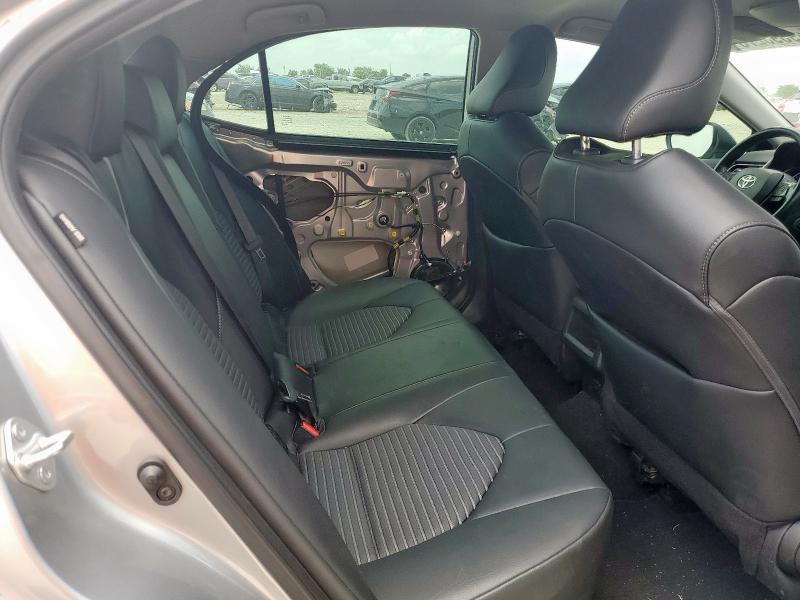 2022 TOYOTA CAMRY SE - 4T1G11AK9NU647428