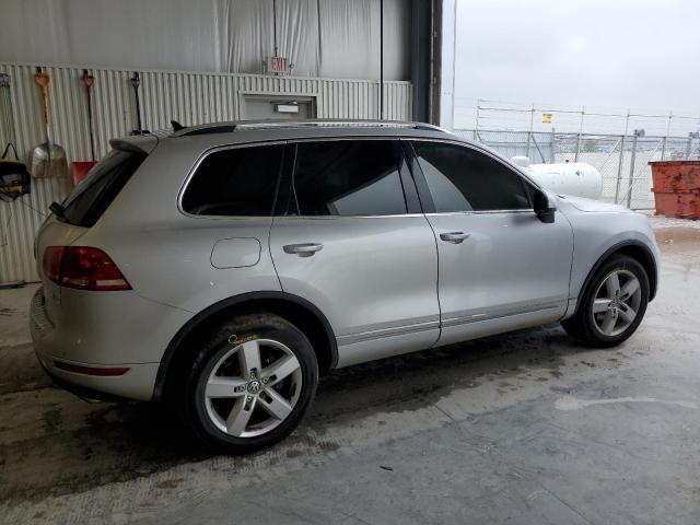Vin: wvgef9bp6dd002820, lot: 59322775, volkswagen touareg v6 20133
